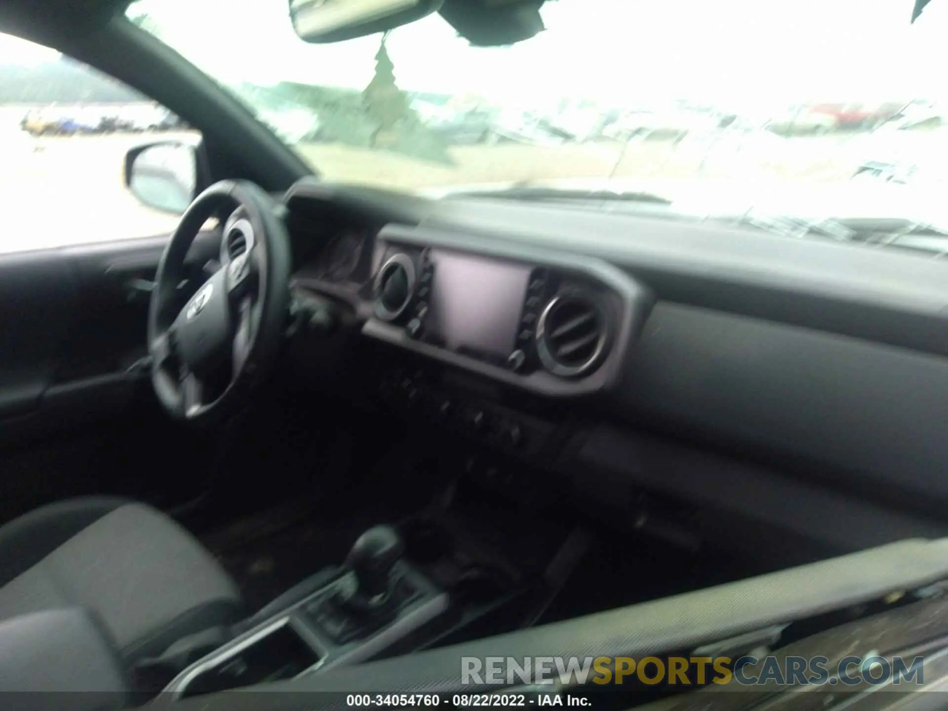 5 Фотография поврежденного автомобиля 3TMCZ5AN9MM415203 TOYOTA TACOMA 4WD 2021