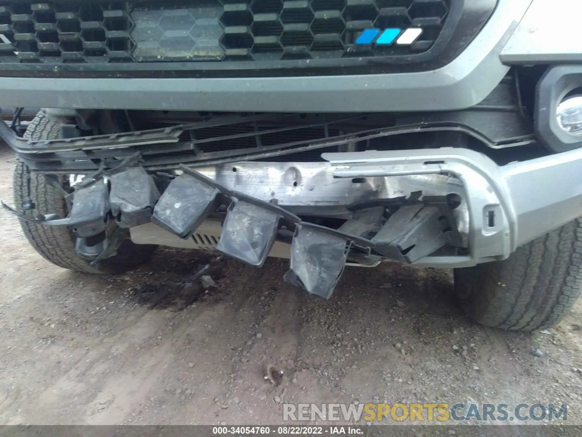 6 Фотография поврежденного автомобиля 3TMCZ5AN9MM415203 TOYOTA TACOMA 4WD 2021