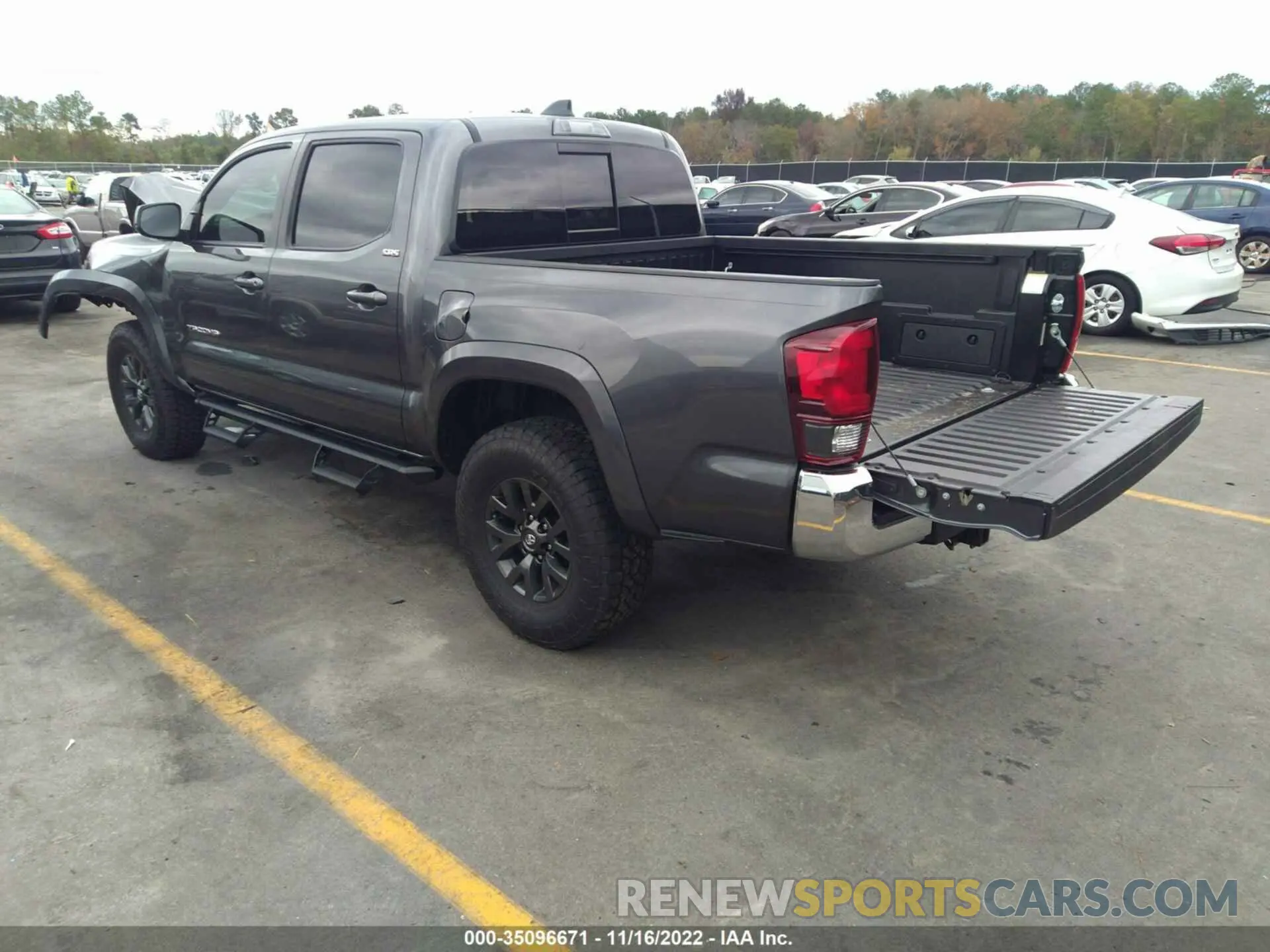 3 Photograph of a damaged car 3TMCZ5ANXMM416263 TOYOTA TACOMA 4WD 2021