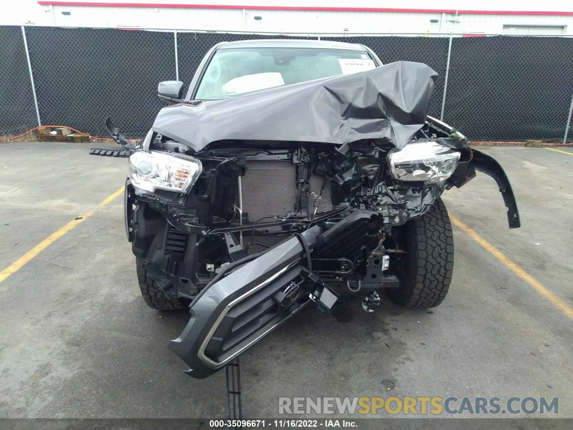 6 Photograph of a damaged car 3TMCZ5ANXMM416263 TOYOTA TACOMA 4WD 2021