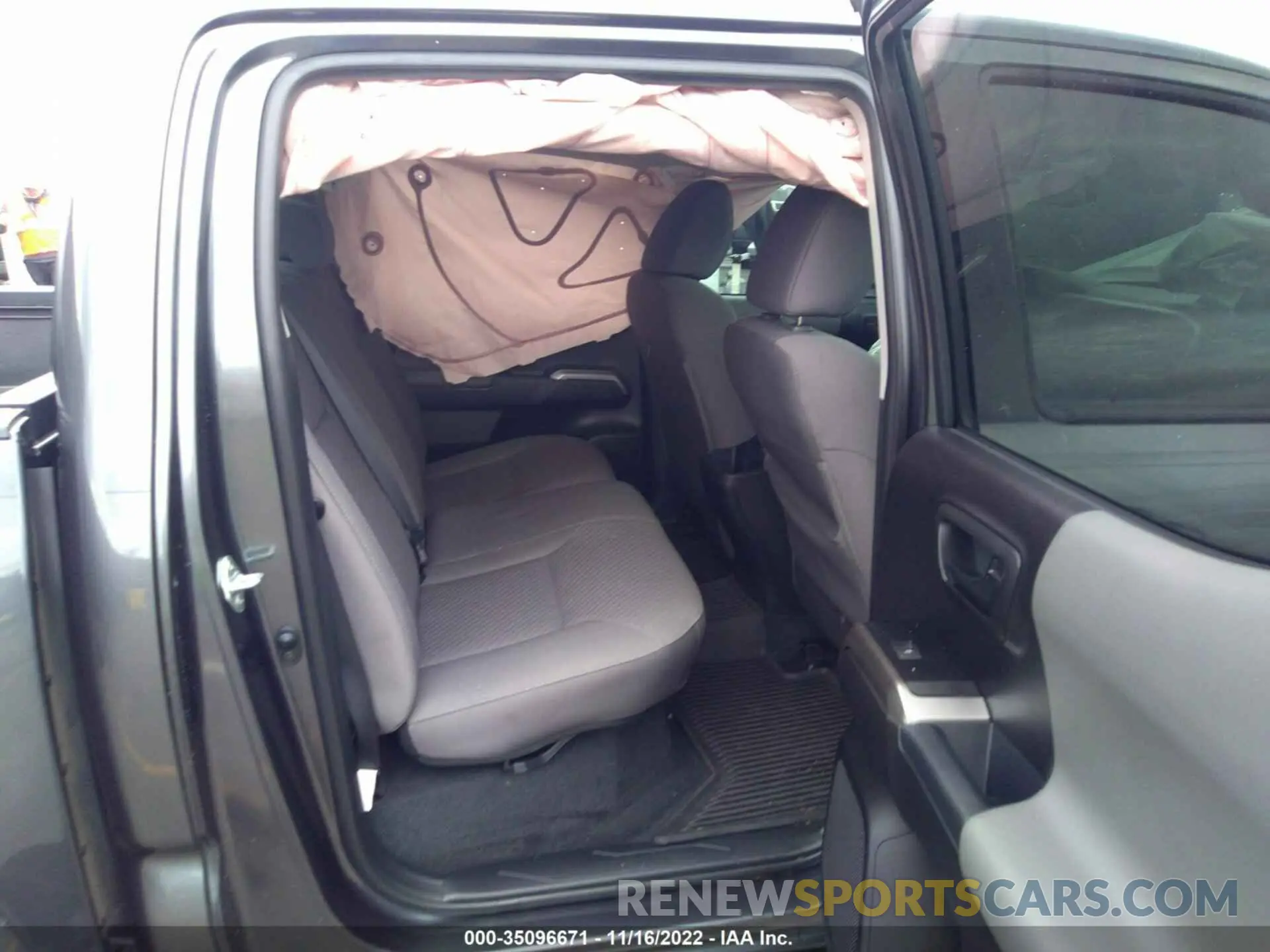 8 Photograph of a damaged car 3TMCZ5ANXMM416263 TOYOTA TACOMA 4WD 2021
