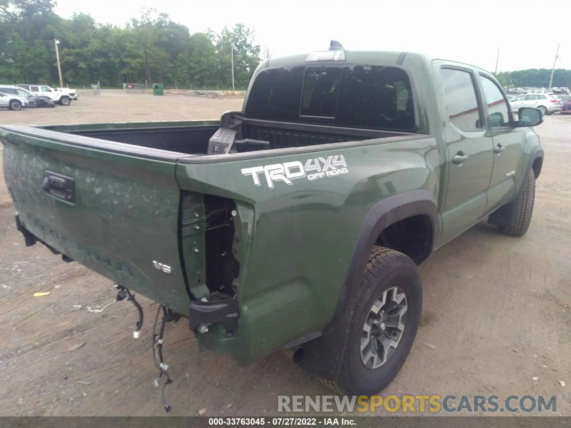 4 Фотография поврежденного автомобиля 3TYCZ5AN0MT048437 TOYOTA TACOMA 4WD 2021