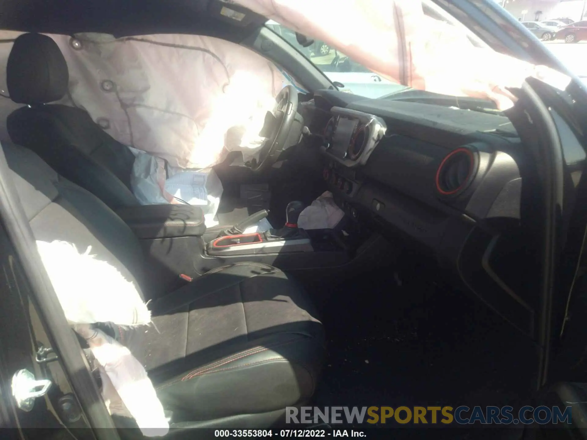 5 Фотография поврежденного автомобиля 5TFCZ5AN6MX269790 TOYOTA TACOMA 4WD 2021