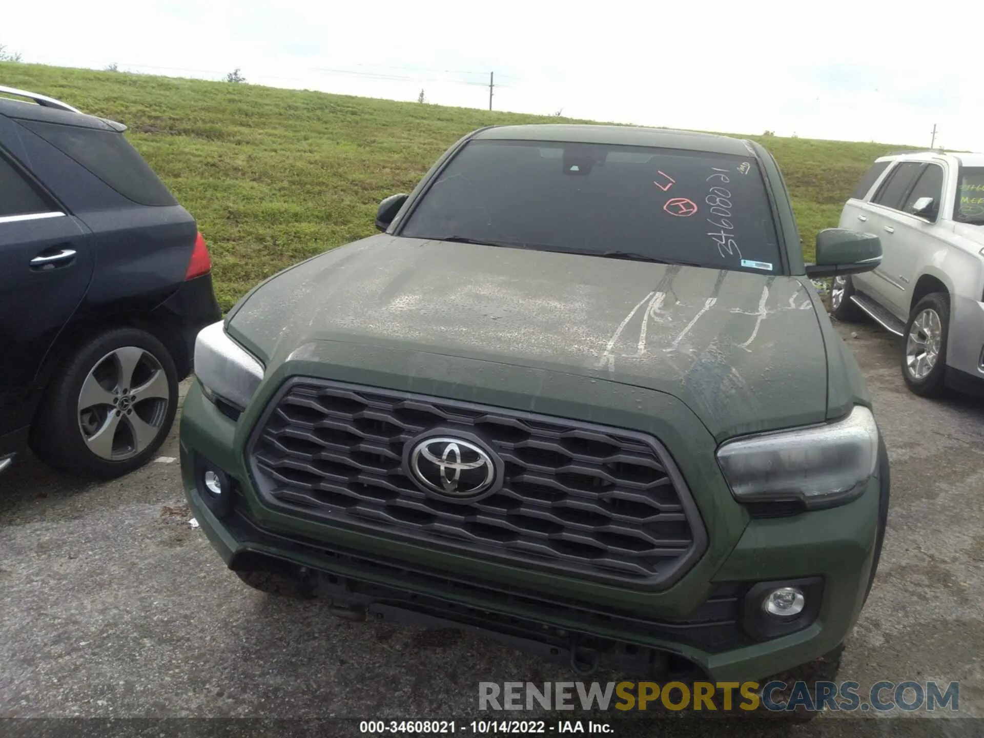 6 Photograph of a damaged car 5TFCZ5AN9MX245399 TOYOTA TACOMA 4WD 2021