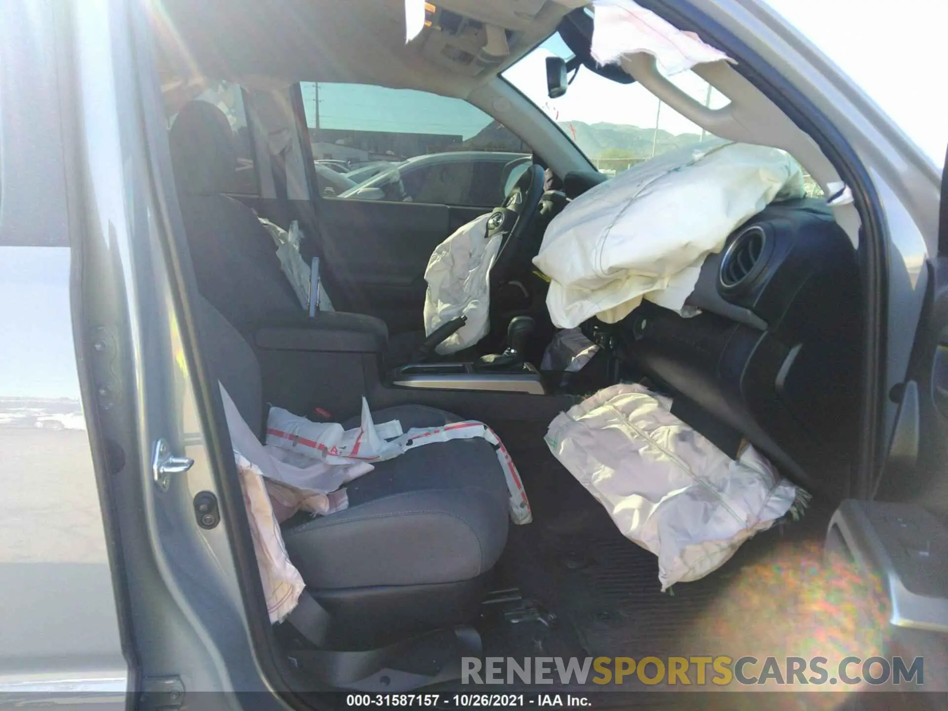 5 Photograph of a damaged car 5TFDZ5BN1MX066681 TOYOTA TACOMA 4WD 2021