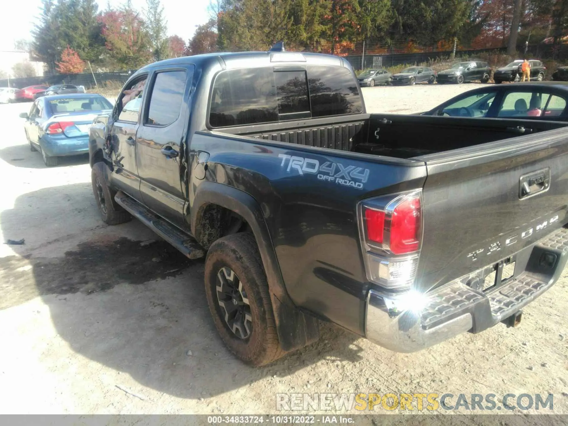 3 Фотография поврежденного автомобиля 3TMCZ5AN5NM455893 TOYOTA TACOMA 4WD 2022