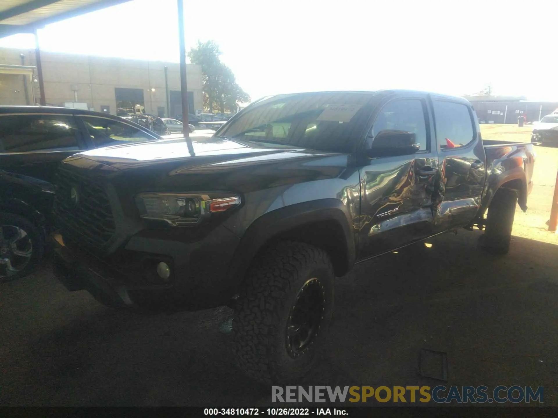 2 Photograph of a damaged car 3TMCZ5ANXNM519782 TOYOTA TACOMA 4WD 2022