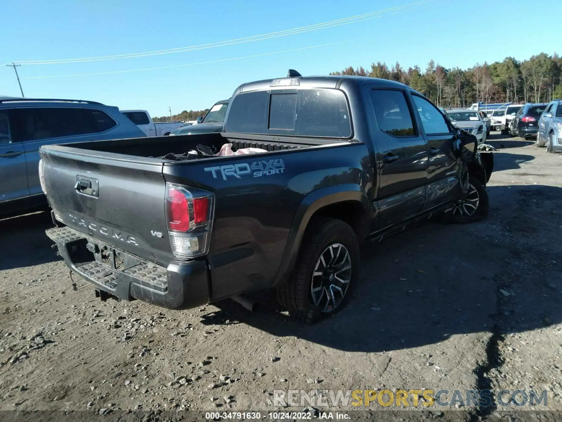 4 Фотография поврежденного автомобиля 3TYCZ5AN4NT079904 TOYOTA TACOMA 4WD 2022