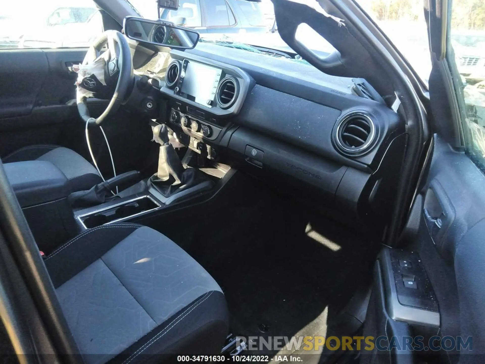 5 Фотография поврежденного автомобиля 3TYCZ5AN4NT079904 TOYOTA TACOMA 4WD 2022