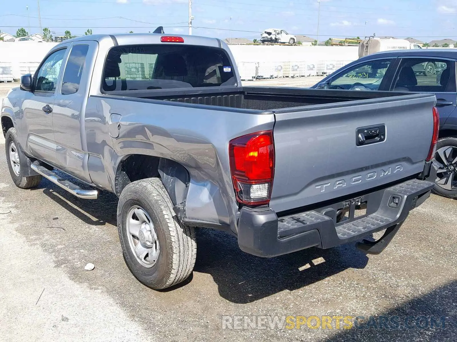 3 Photograph of a damaged car 5TFRX5GN5KX134871 TOYOTA TACOMA ACC 2019