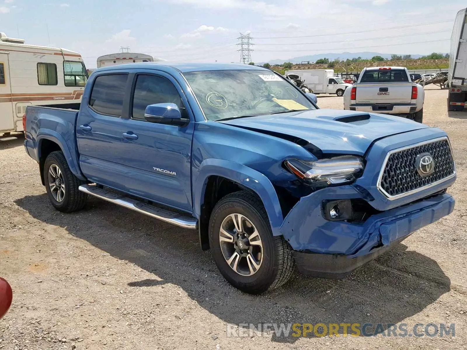 1 Photograph of a damaged car 3TMAZ5CNXKM102355 TOYOTA TACOMA DOU 2019