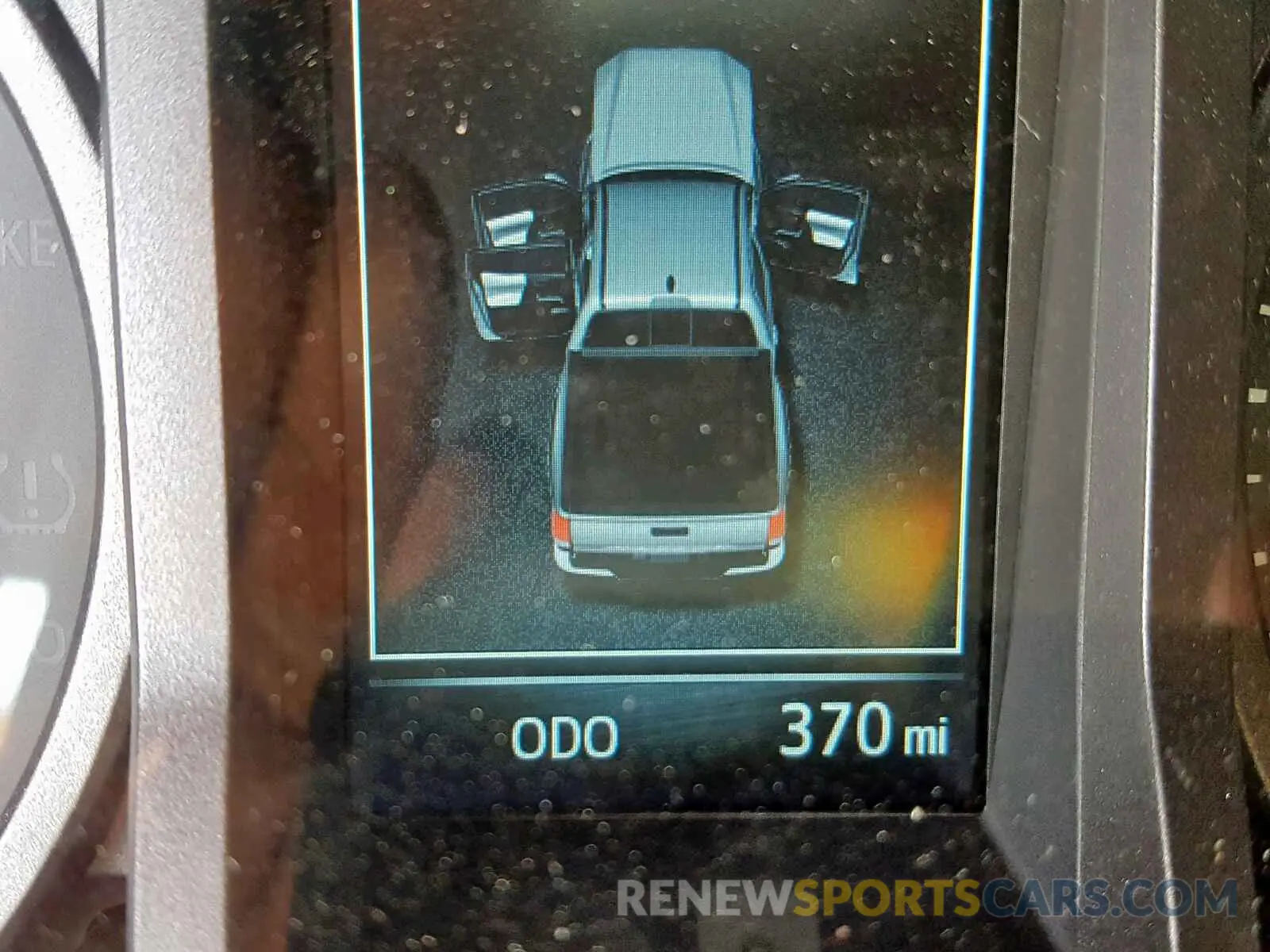 8 Photograph of a damaged car 3TMAZ5CNXKM102355 TOYOTA TACOMA DOU 2019