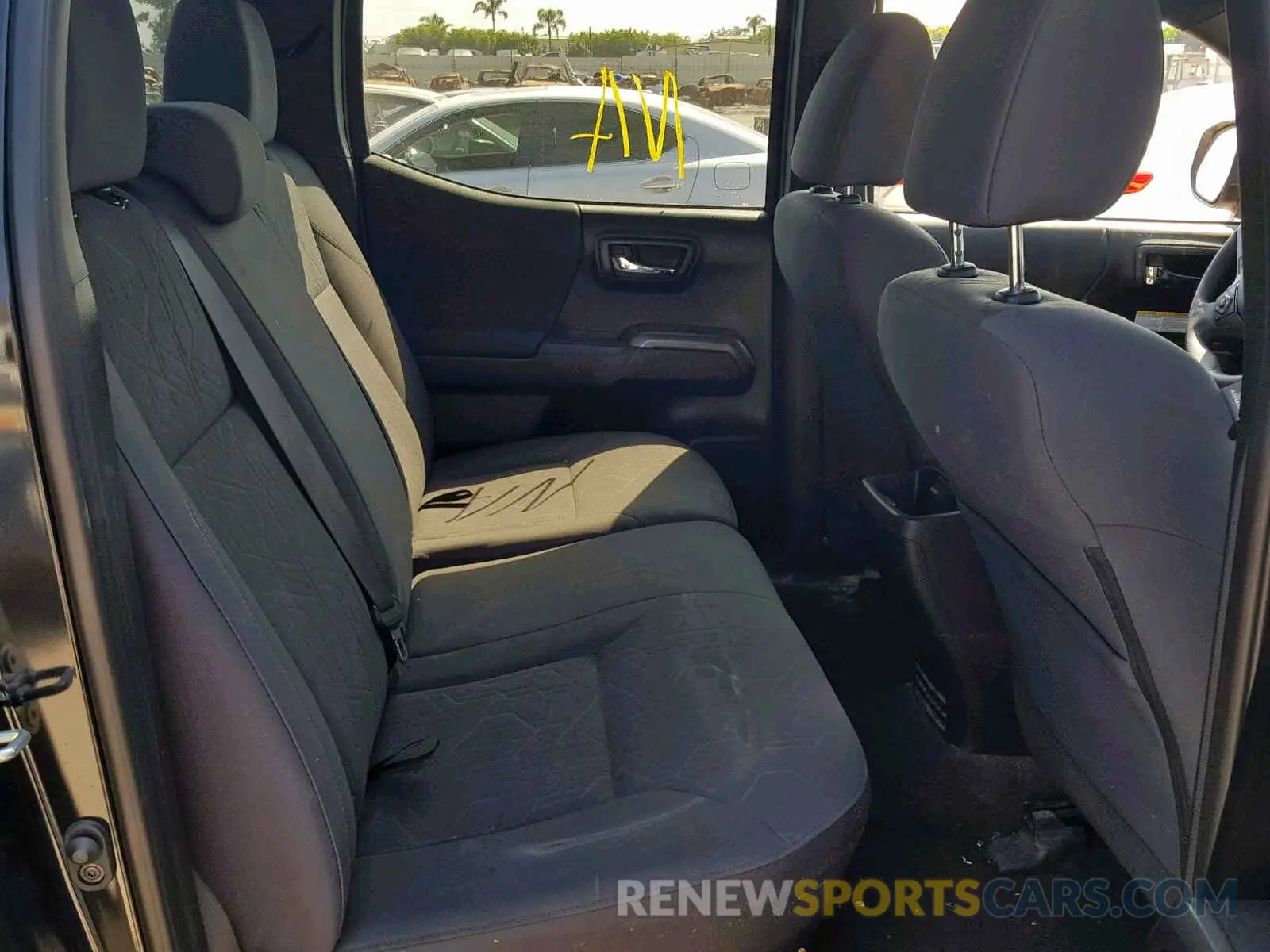 6 Photograph of a damaged car 3TMCZ5AN0KM198279 TOYOTA TACOMA DOU 2019