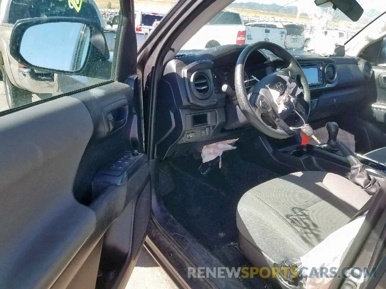 9 Photograph of a damaged car 3TMCZ5AN2KM213834 TOYOTA TACOMA DOU 2019