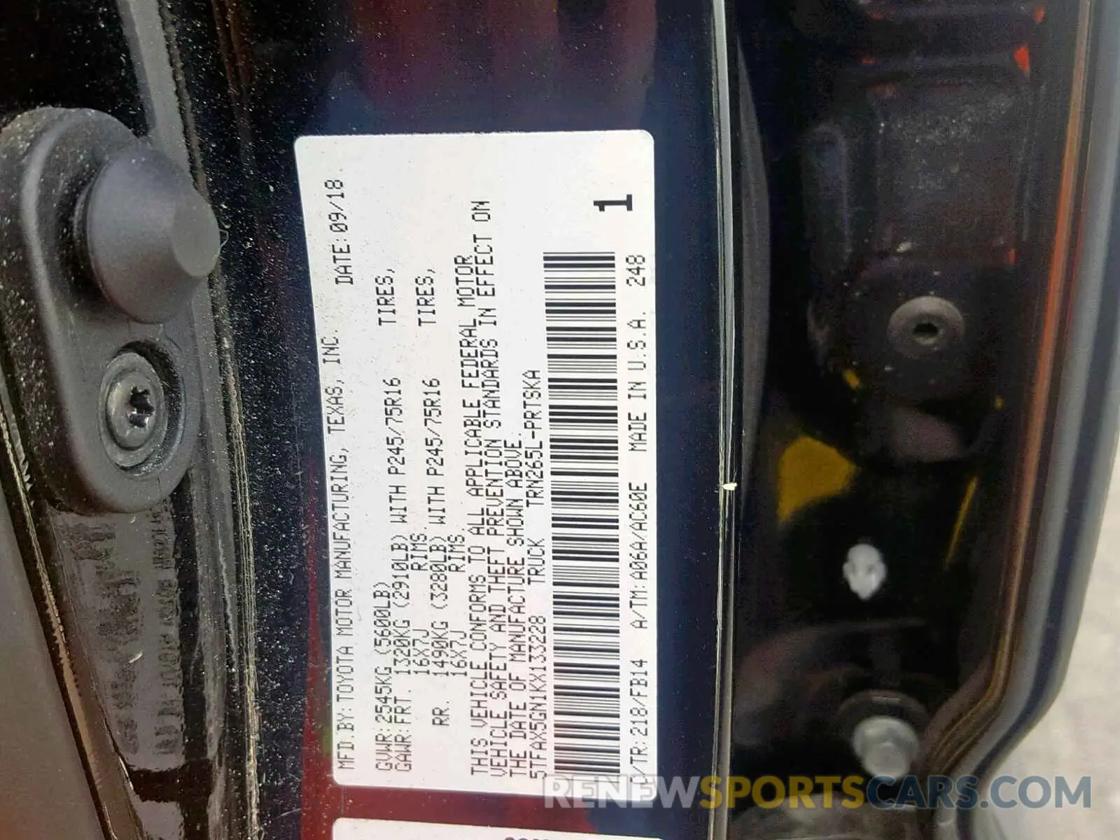 10 Photograph of a damaged car 5TFAX5GN1KX133228 TOYOTA TACOMA DOU 2019