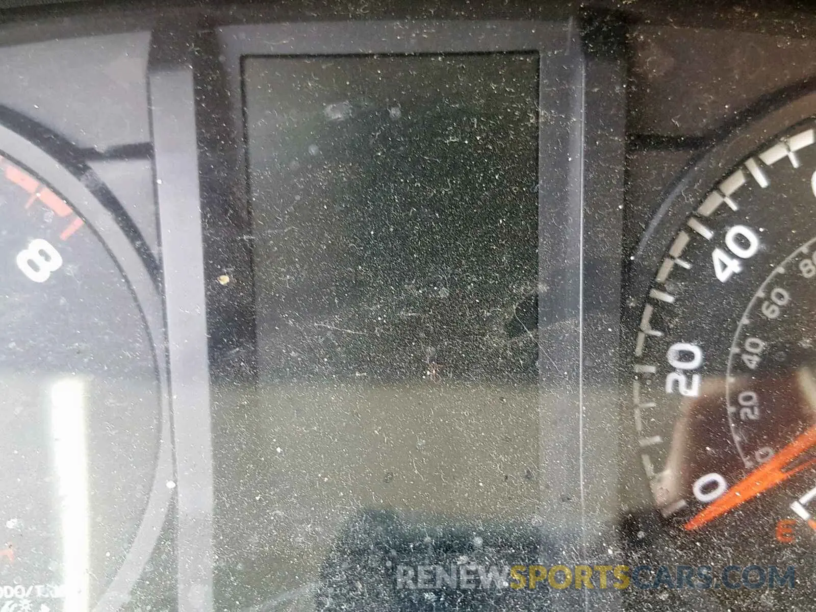 8 Photograph of a damaged car 5TFAX5GN1KX133228 TOYOTA TACOMA DOU 2019