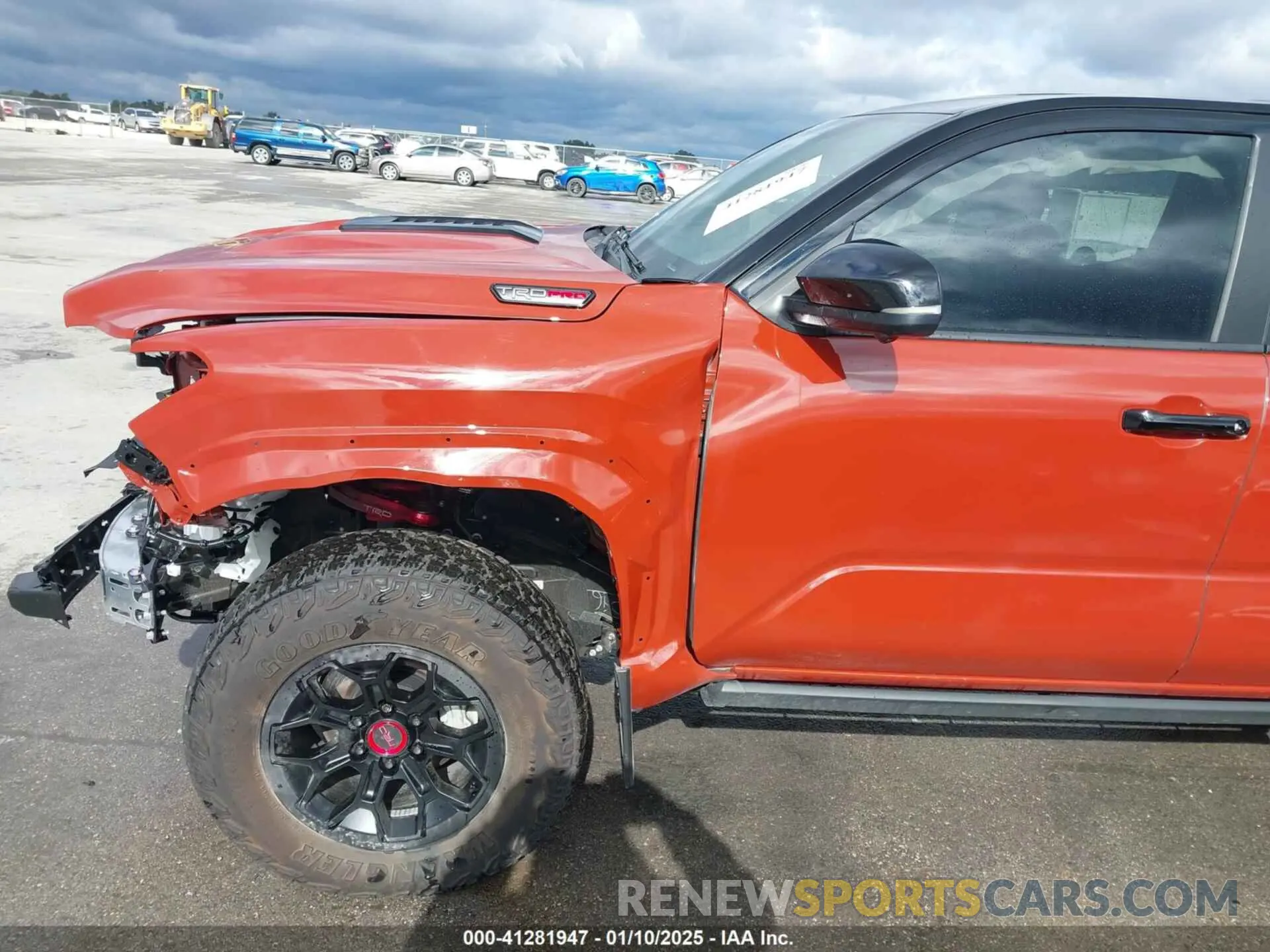 18 Photograph of a damaged car 3TYLC5LN6RT009146 TOYOTA TACOMA HYBRID 2024