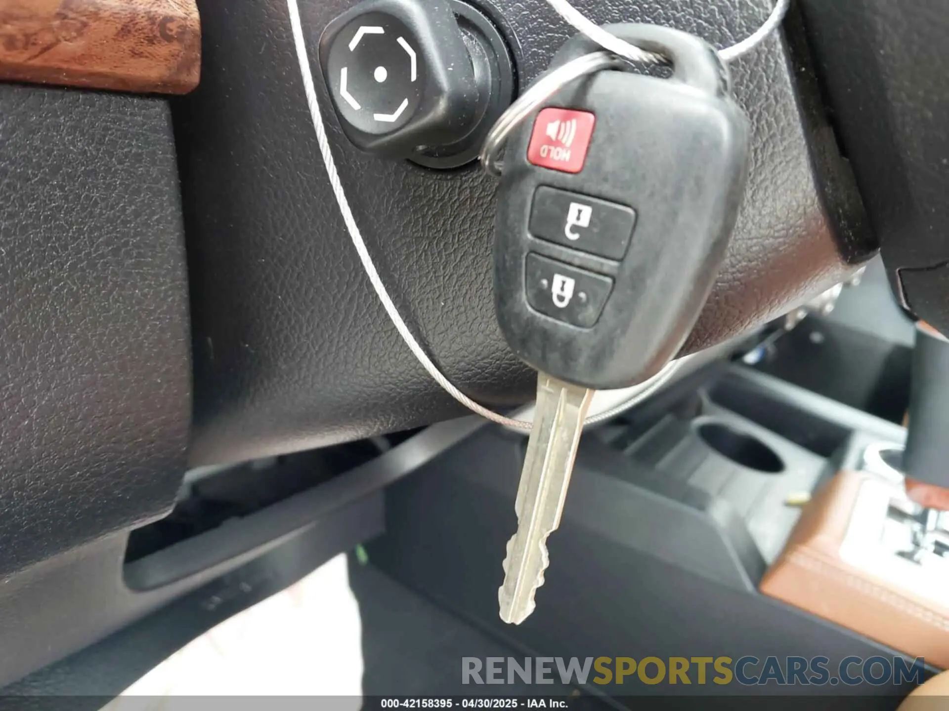 11 Photograph of a damaged car 5TFAY5F11KX854581 TOYOTA TUNDRA 2019
