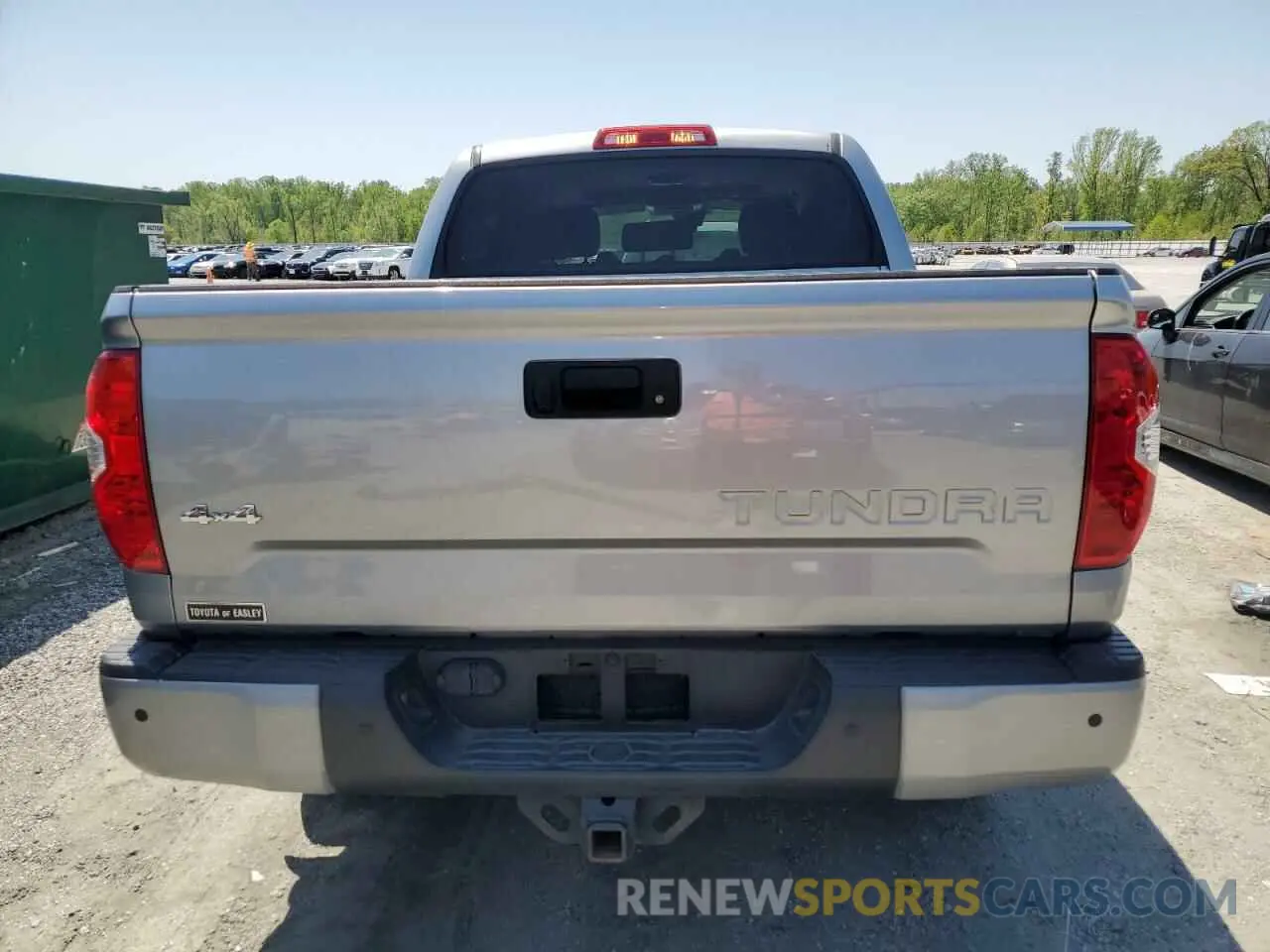 6 Photograph of a damaged car 5TFAY5F13KX833165 TOYOTA TUNDRA 2019