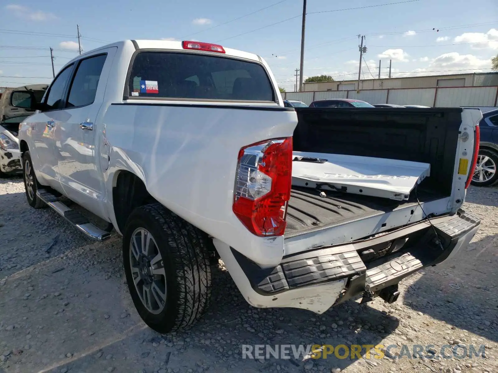 3 Photograph of a damaged car 5TFAY5F13KX862407 TOYOTA TUNDRA 2019