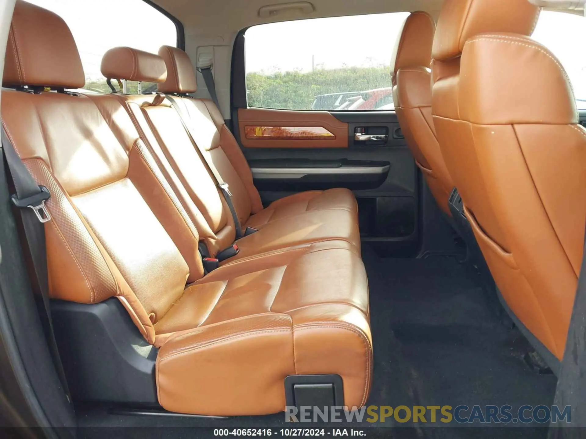 8 Фотография поврежденного автомобиля 5TFAY5F15KX780386 TOYOTA TUNDRA 2019
