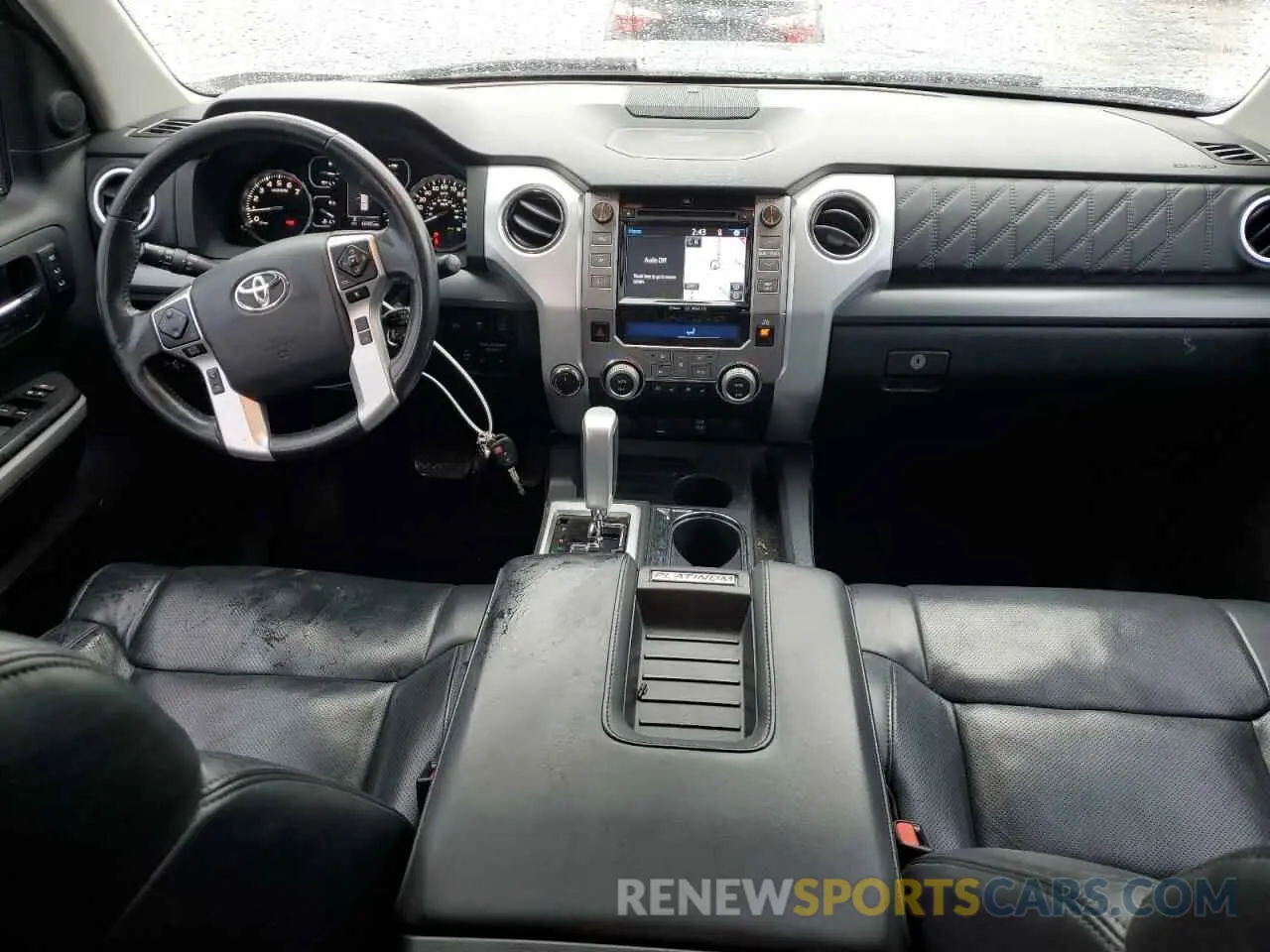 8 Photograph of a damaged car 5TFAY5F16KX795432 TOYOTA TUNDRA 2019