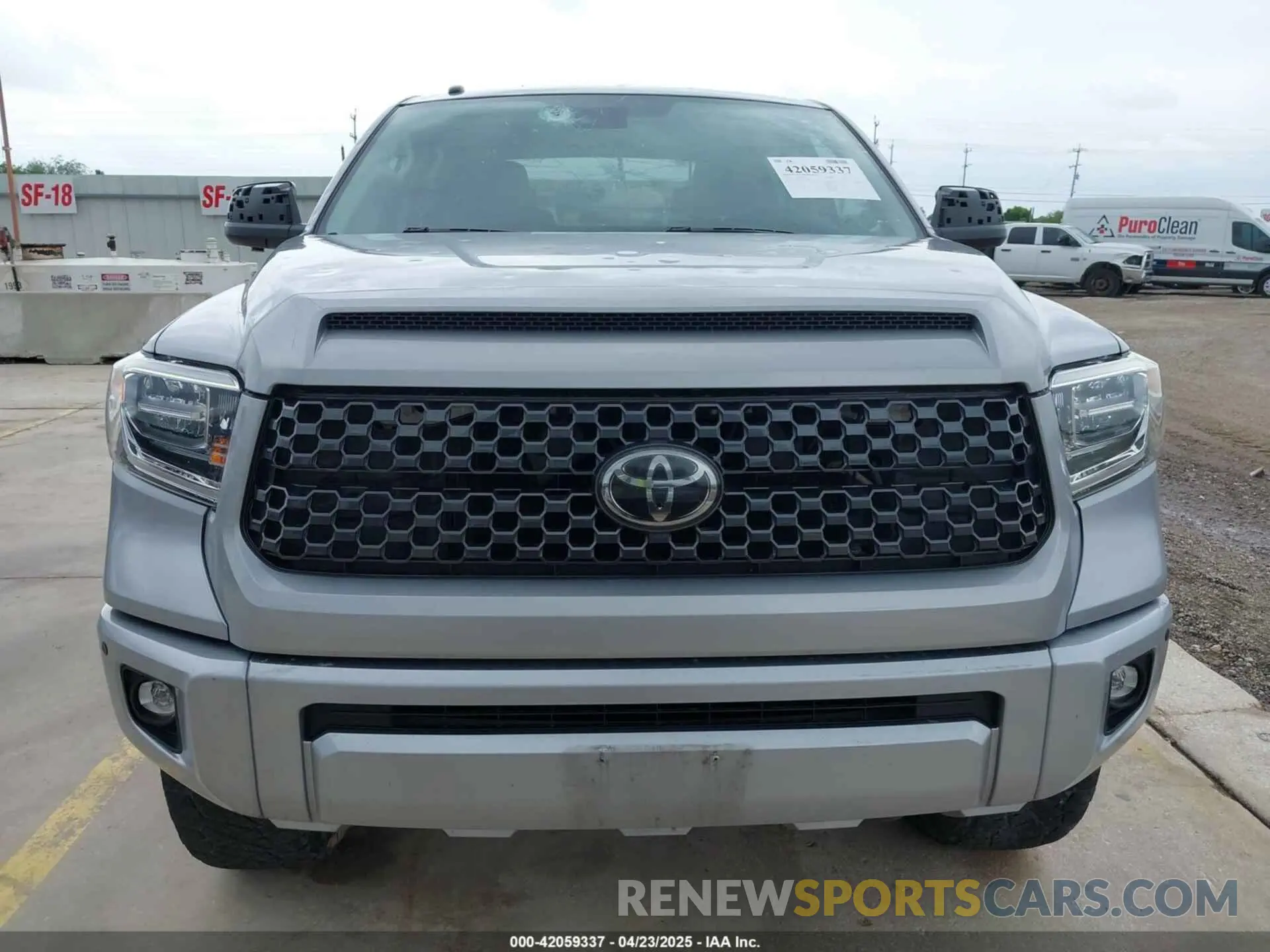 13 Фотография поврежденного автомобиля 5TFAY5F16KX795902 TOYOTA TUNDRA 2019