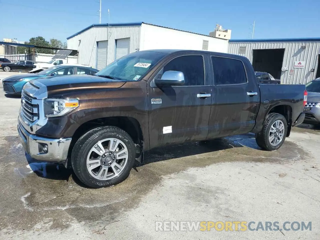 1 Photograph of a damaged car 5TFAY5F16KX863471 TOYOTA TUNDRA 2019