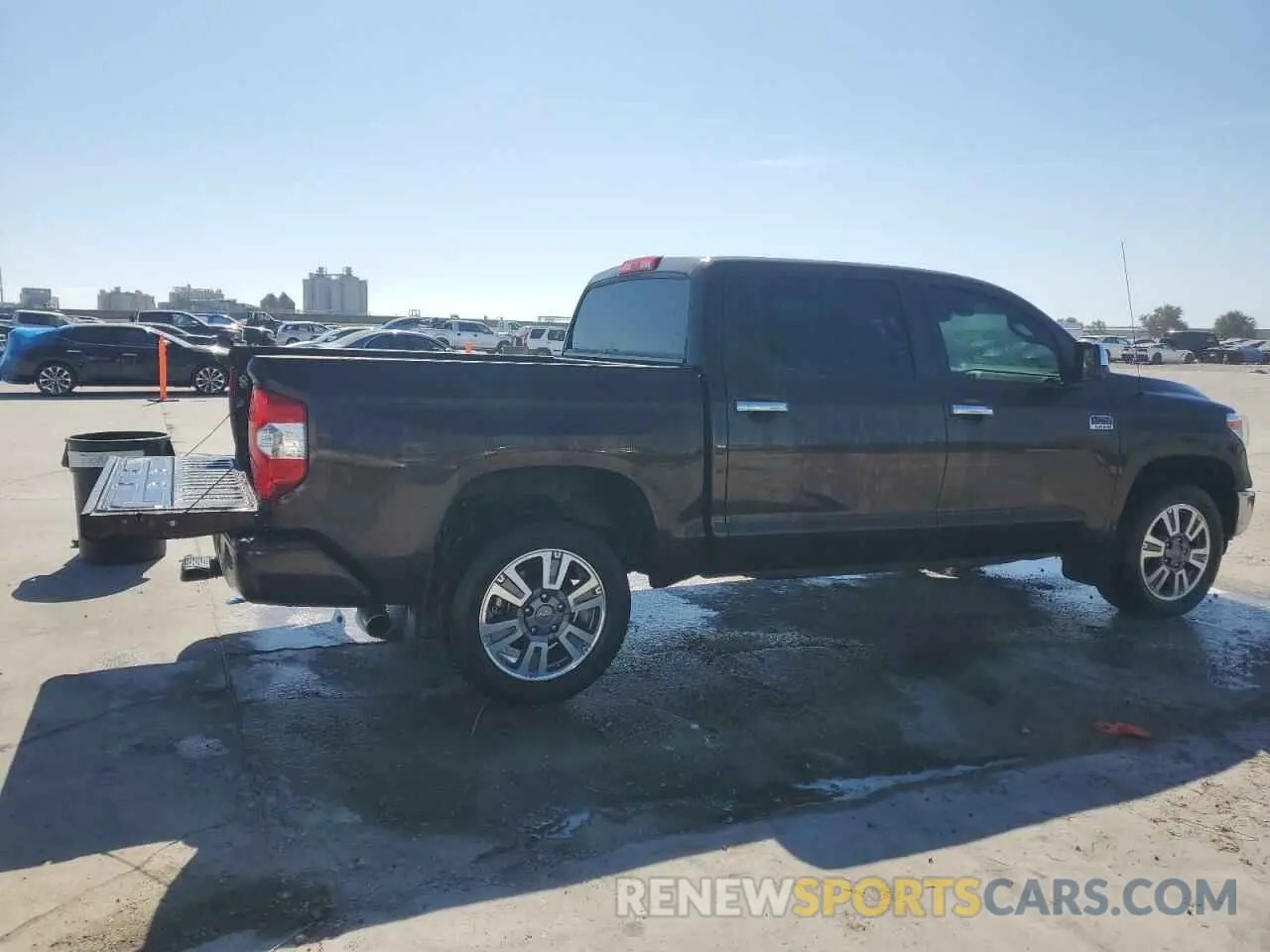 3 Photograph of a damaged car 5TFAY5F16KX863471 TOYOTA TUNDRA 2019