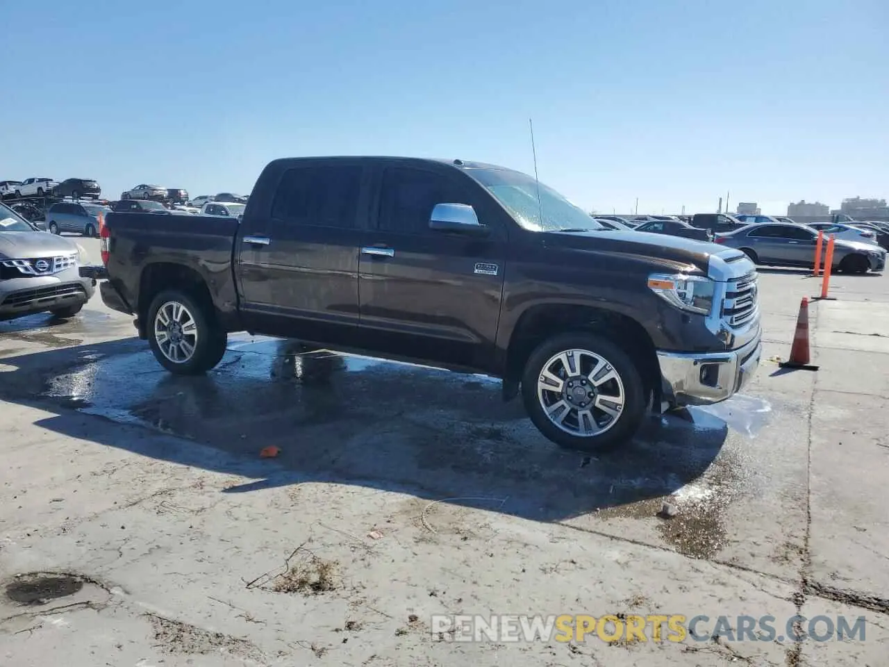 4 Photograph of a damaged car 5TFAY5F16KX863471 TOYOTA TUNDRA 2019