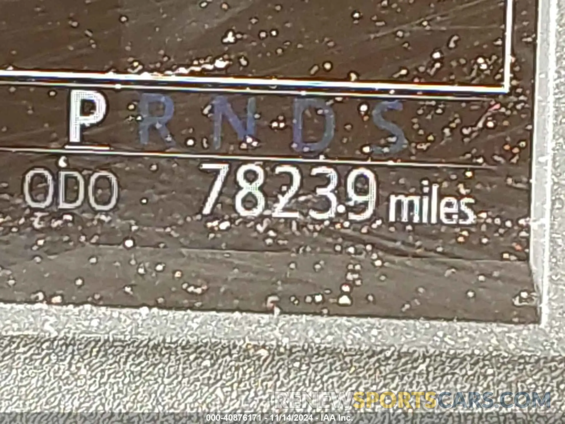 16 Photograph of a damaged car 5TFAY5F18KX804194 TOYOTA TUNDRA 2019