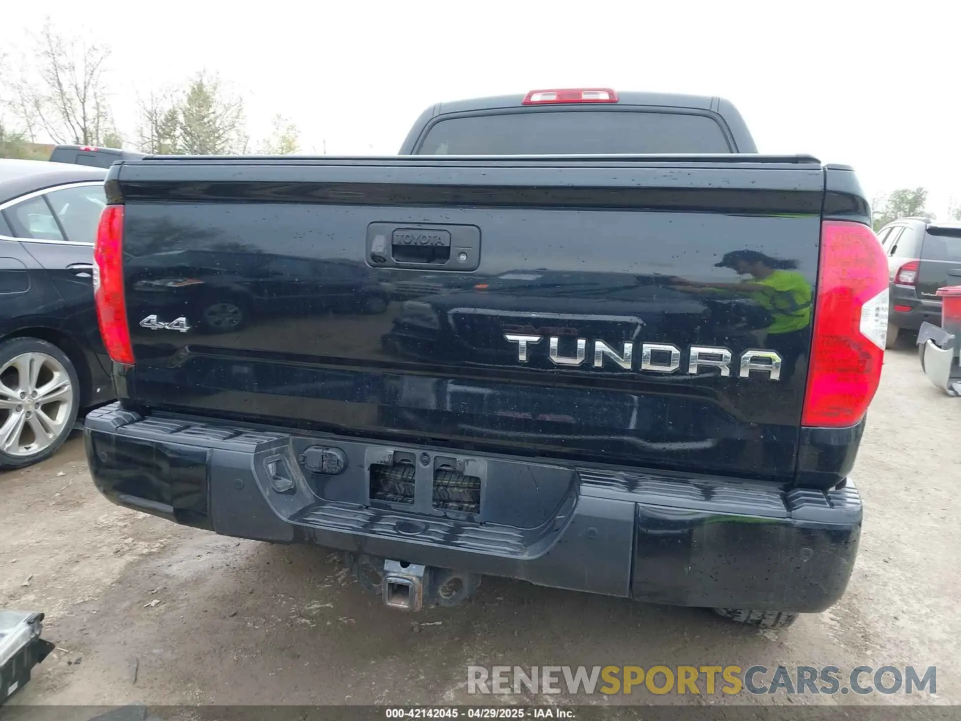 16 Фотография поврежденного автомобиля 5TFAY5F19KX808531 TOYOTA TUNDRA 2019