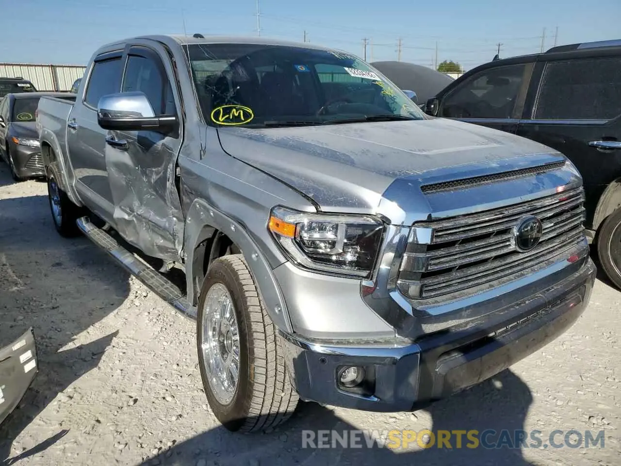 1 Photograph of a damaged car 5TFAY5F1XKX783395 TOYOTA TUNDRA 2019