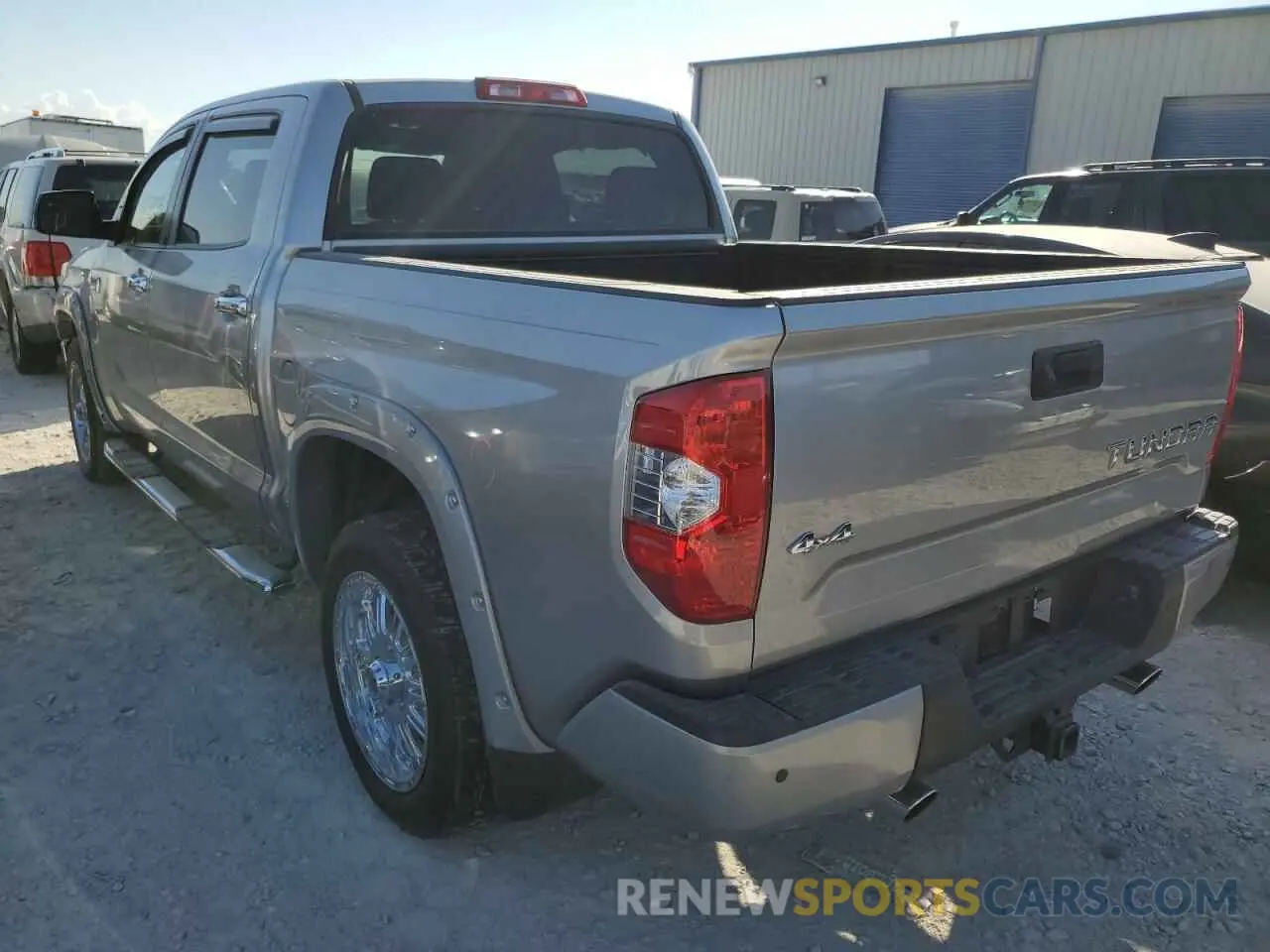 3 Photograph of a damaged car 5TFAY5F1XKX783395 TOYOTA TUNDRA 2019