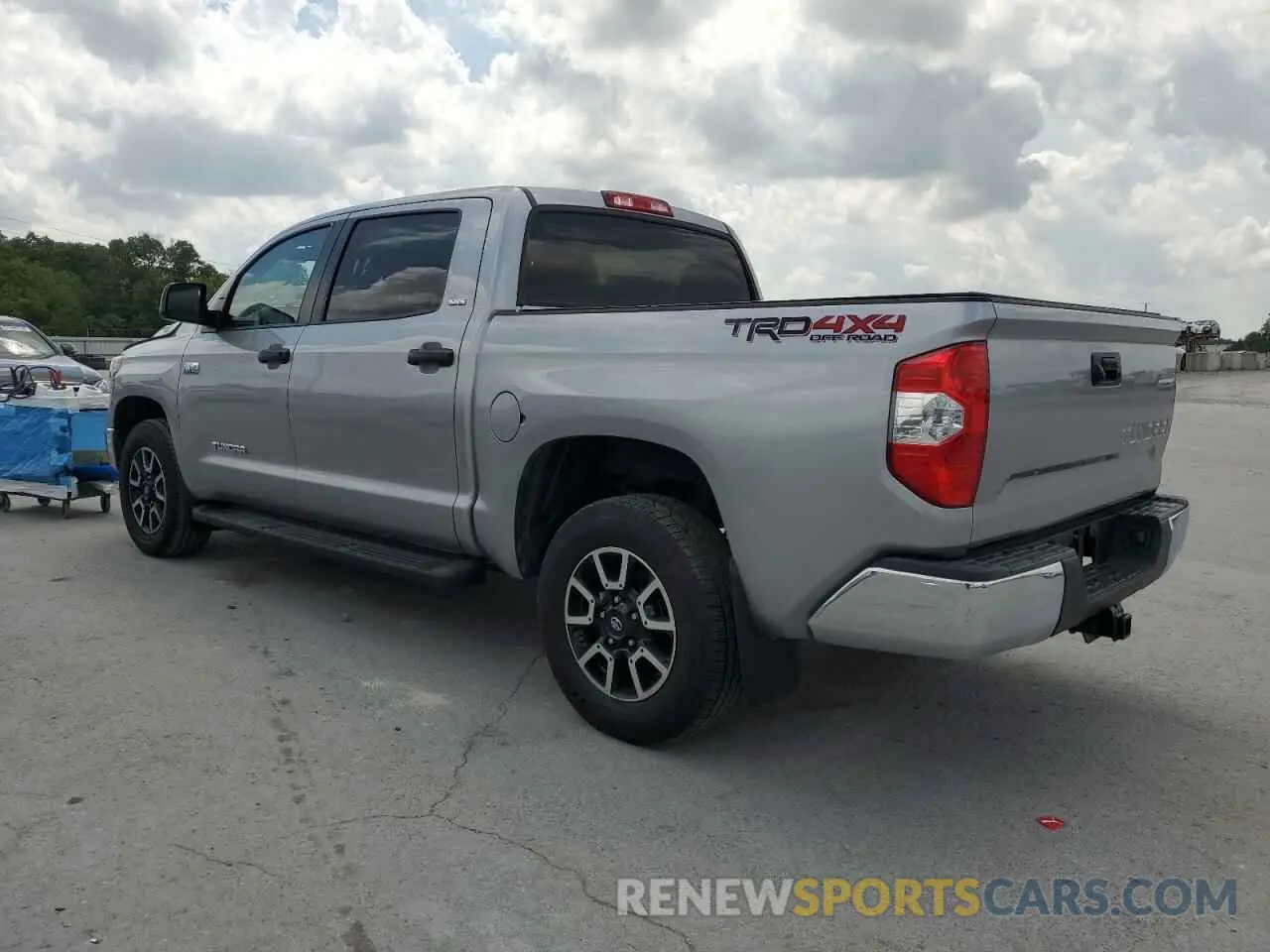 2 Фотография поврежденного автомобиля 5TFDW5F12KX847402 TOYOTA TUNDRA 2019