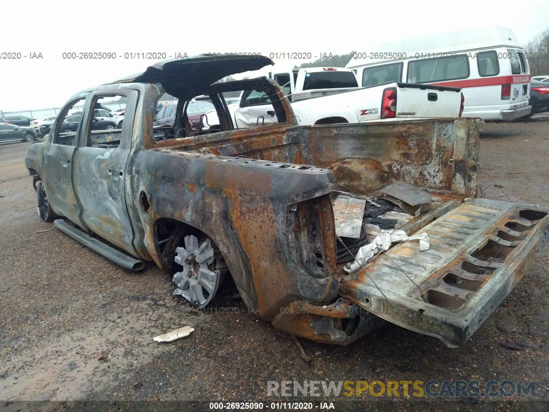 3 Photograph of a damaged car 5TFDW5F16KX802933 TOYOTA TUNDRA 2019