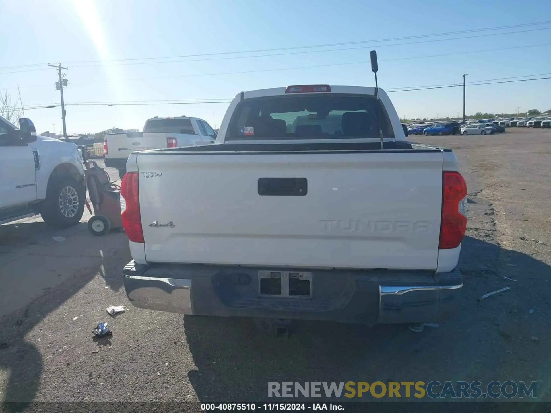 16 Photograph of a damaged car 5TFDW5F16KX818940 TOYOTA TUNDRA 2019