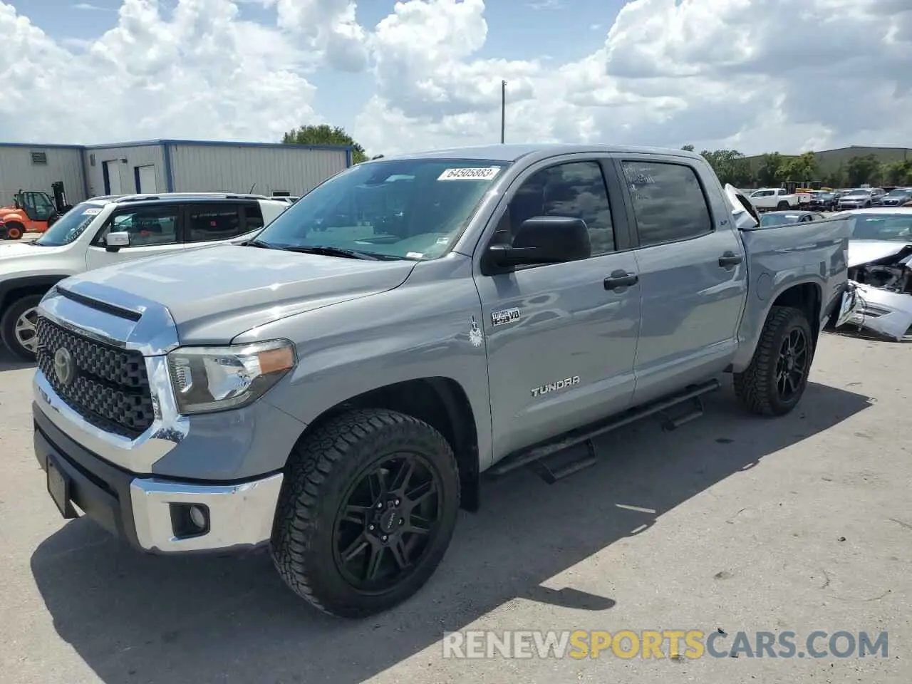 1 Photograph of a damaged car 5TFDW5F17KX803492 TOYOTA TUNDRA 2019