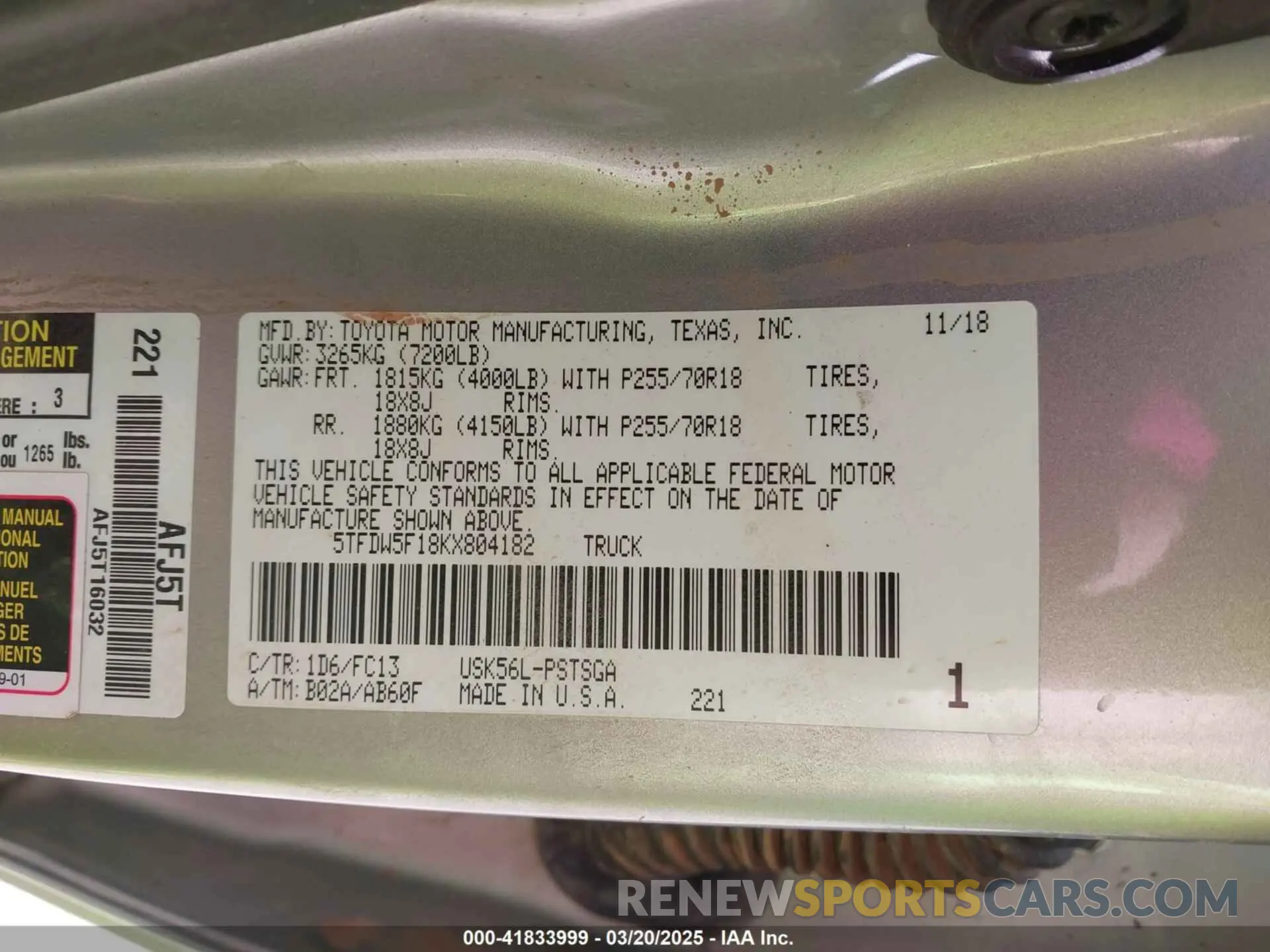 9 Photograph of a damaged car 5TFDW5F18KX804182 TOYOTA TUNDRA 2019