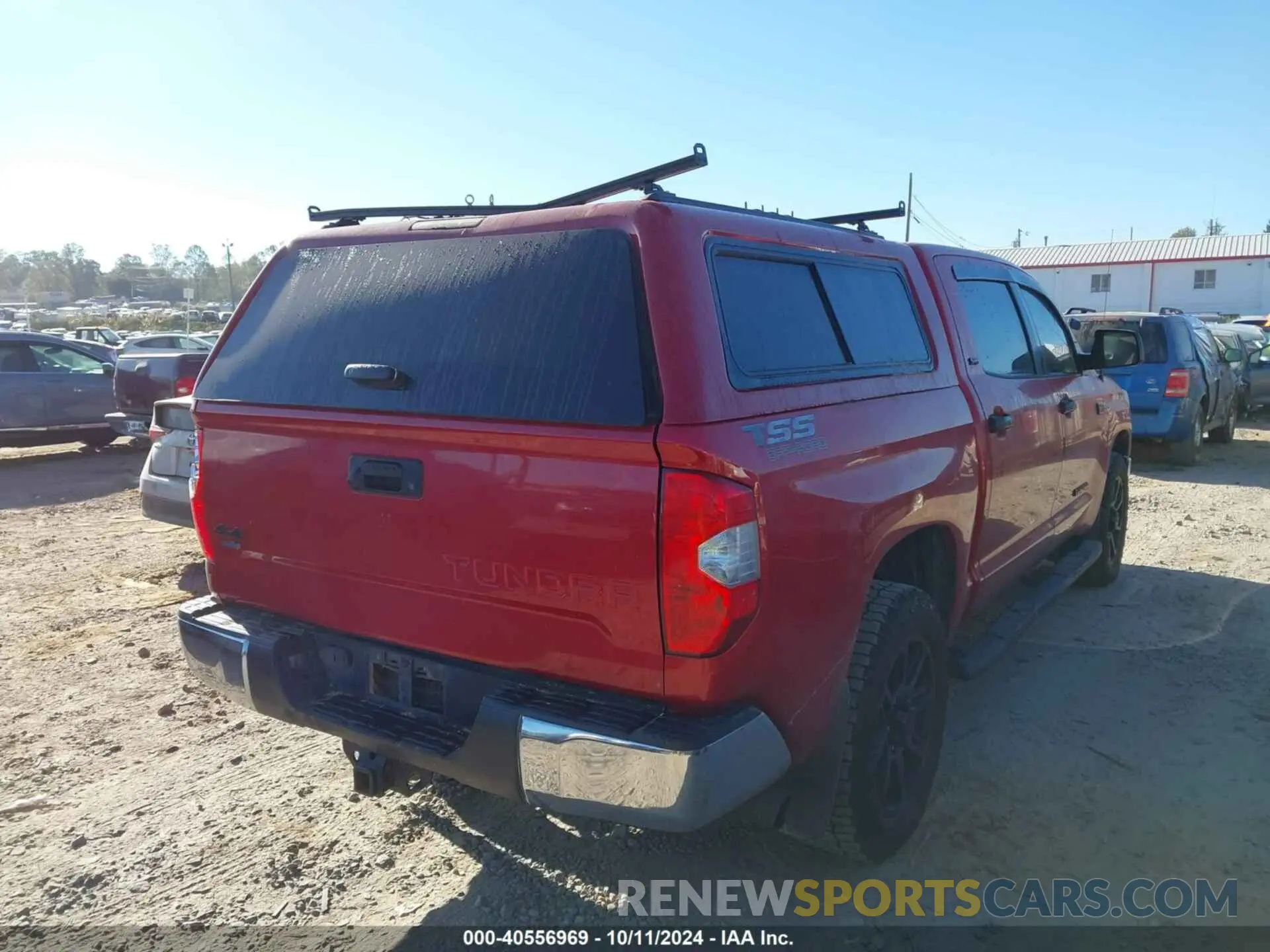 4 Photograph of a damaged car 5TFDW5F19KX794469 TOYOTA TUNDRA 2019