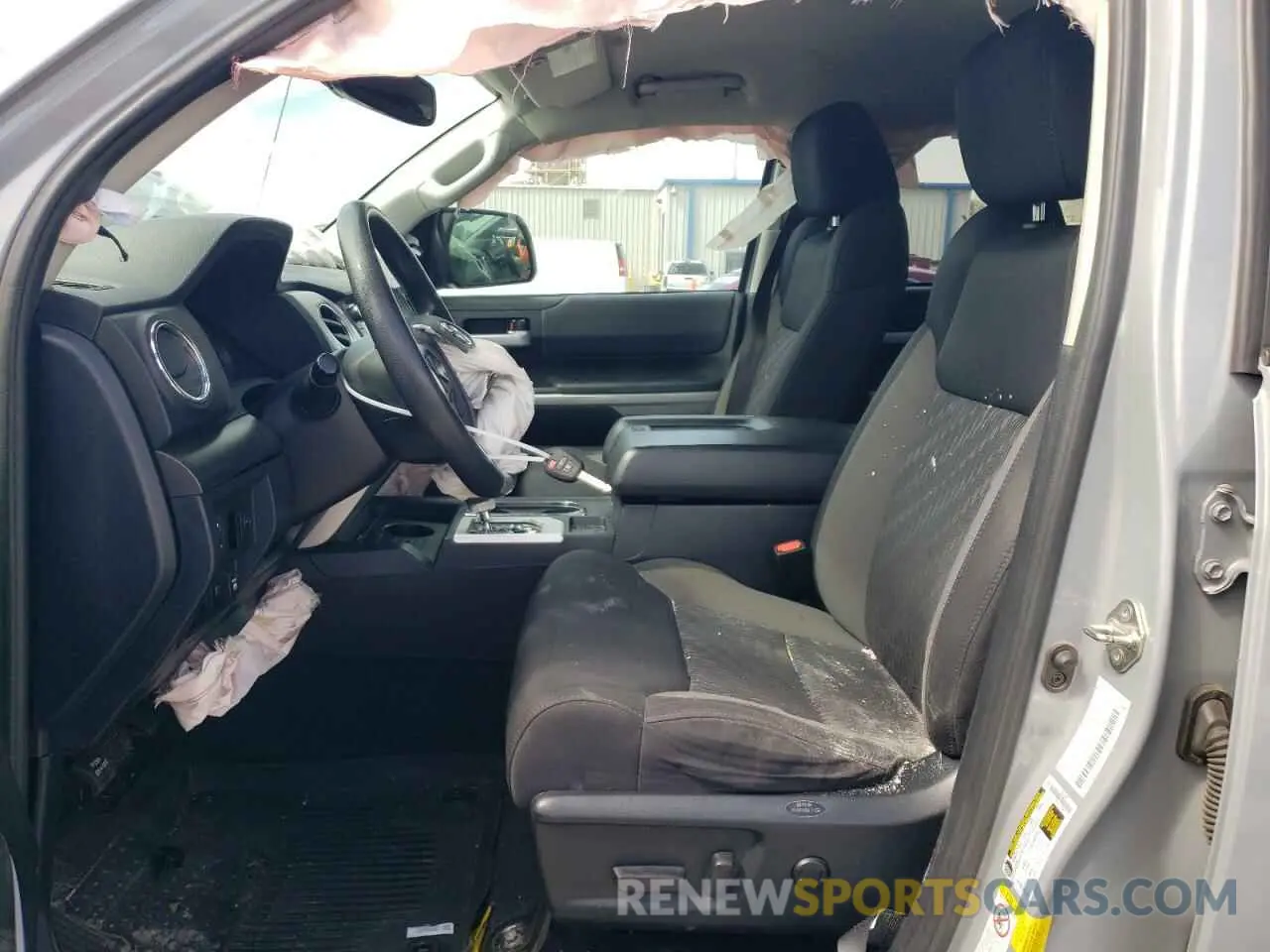 7 Photograph of a damaged car 5TFDW5F19KX848269 TOYOTA TUNDRA 2019