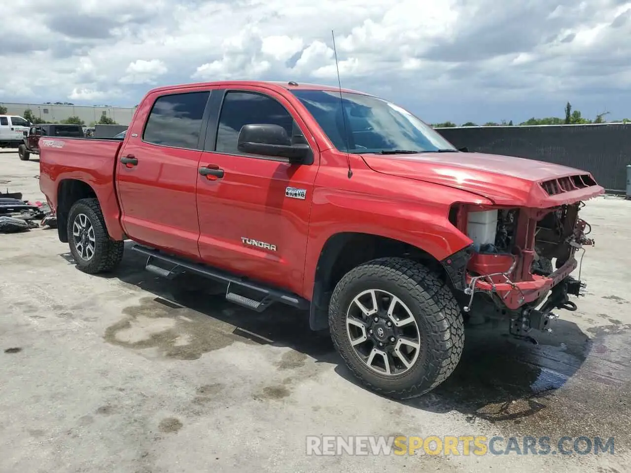4 Photograph of a damaged car 5TFDW5F19KX854542 TOYOTA TUNDRA 2019