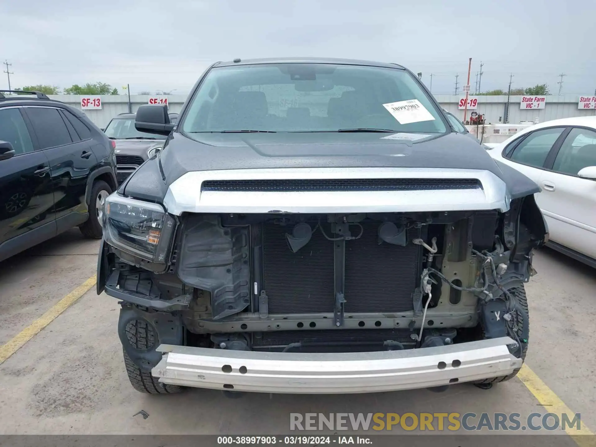 13 Фотография поврежденного автомобиля 5TFDY5F12KX834305 TOYOTA TUNDRA 2019