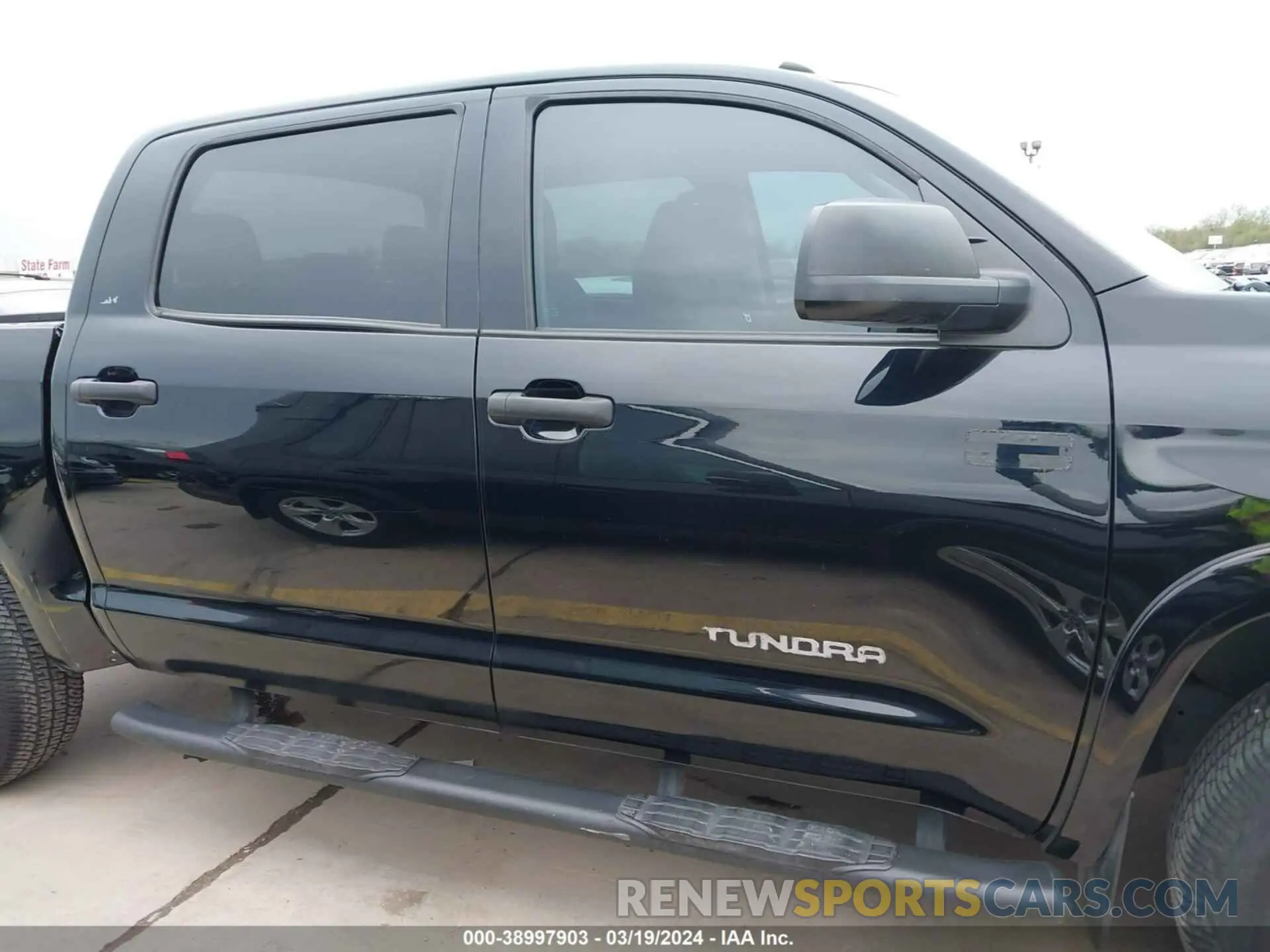 14 Фотография поврежденного автомобиля 5TFDY5F12KX834305 TOYOTA TUNDRA 2019