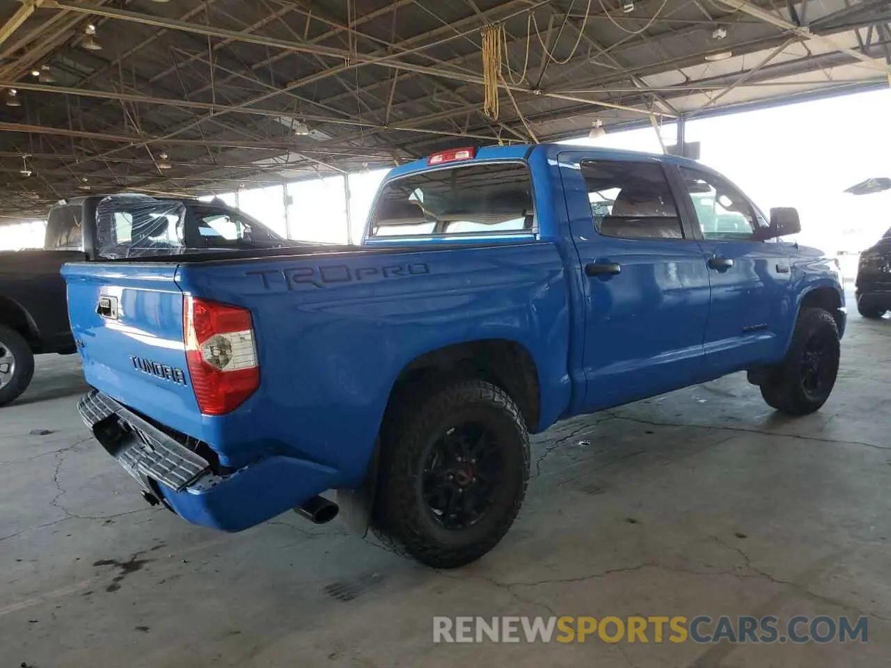 3 Photograph of a damaged car 5TFDY5F14KX815206 TOYOTA TUNDRA 2019