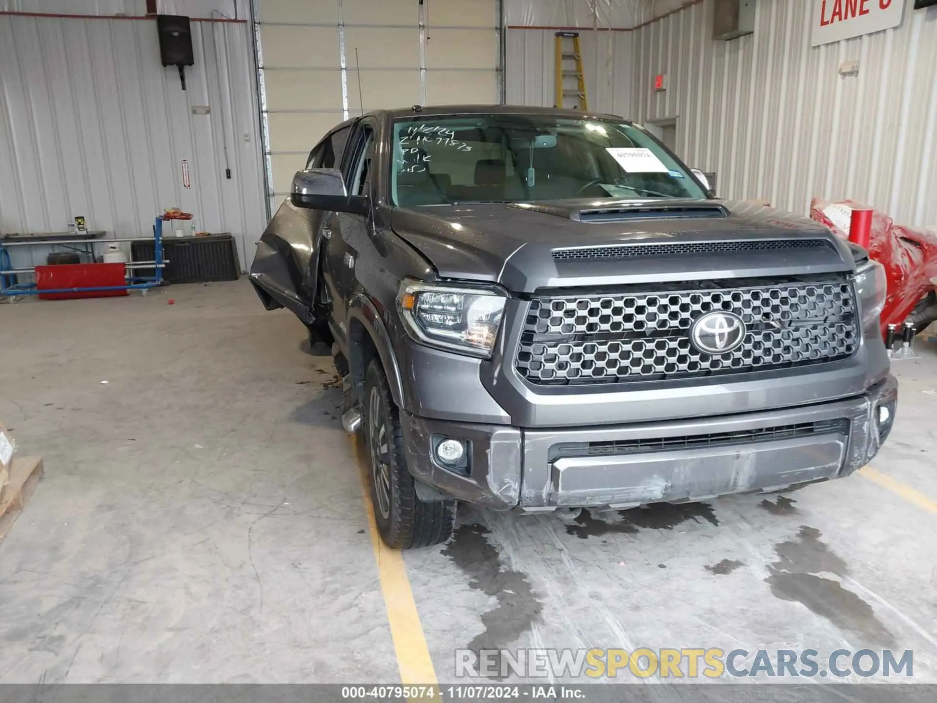 1 Фотография поврежденного автомобиля 5TFDY5F15KX789117 TOYOTA TUNDRA 2019