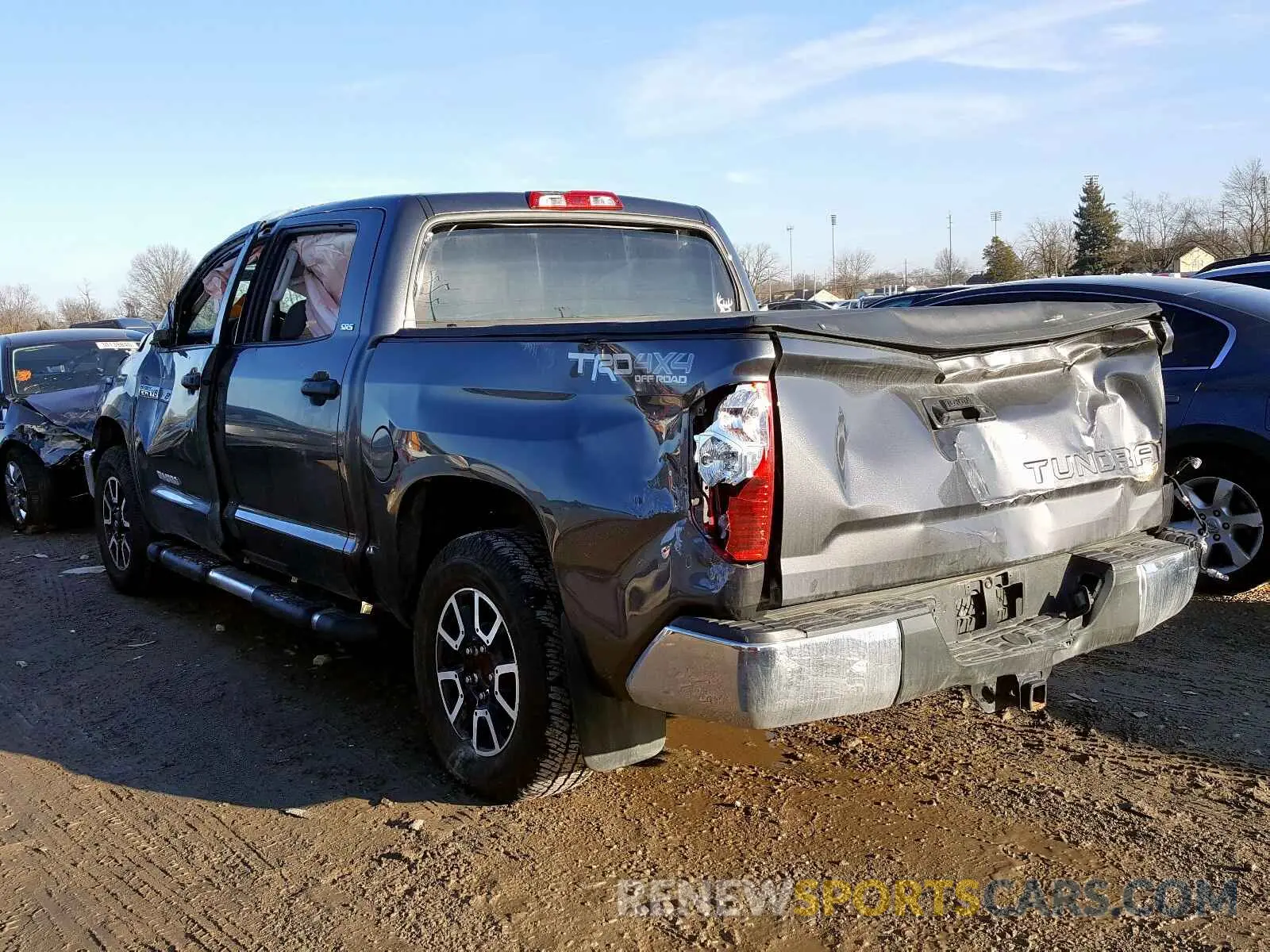 3 Photograph of a damaged car 5TFDY5F15KX841846 TOYOTA TUNDRA 2019