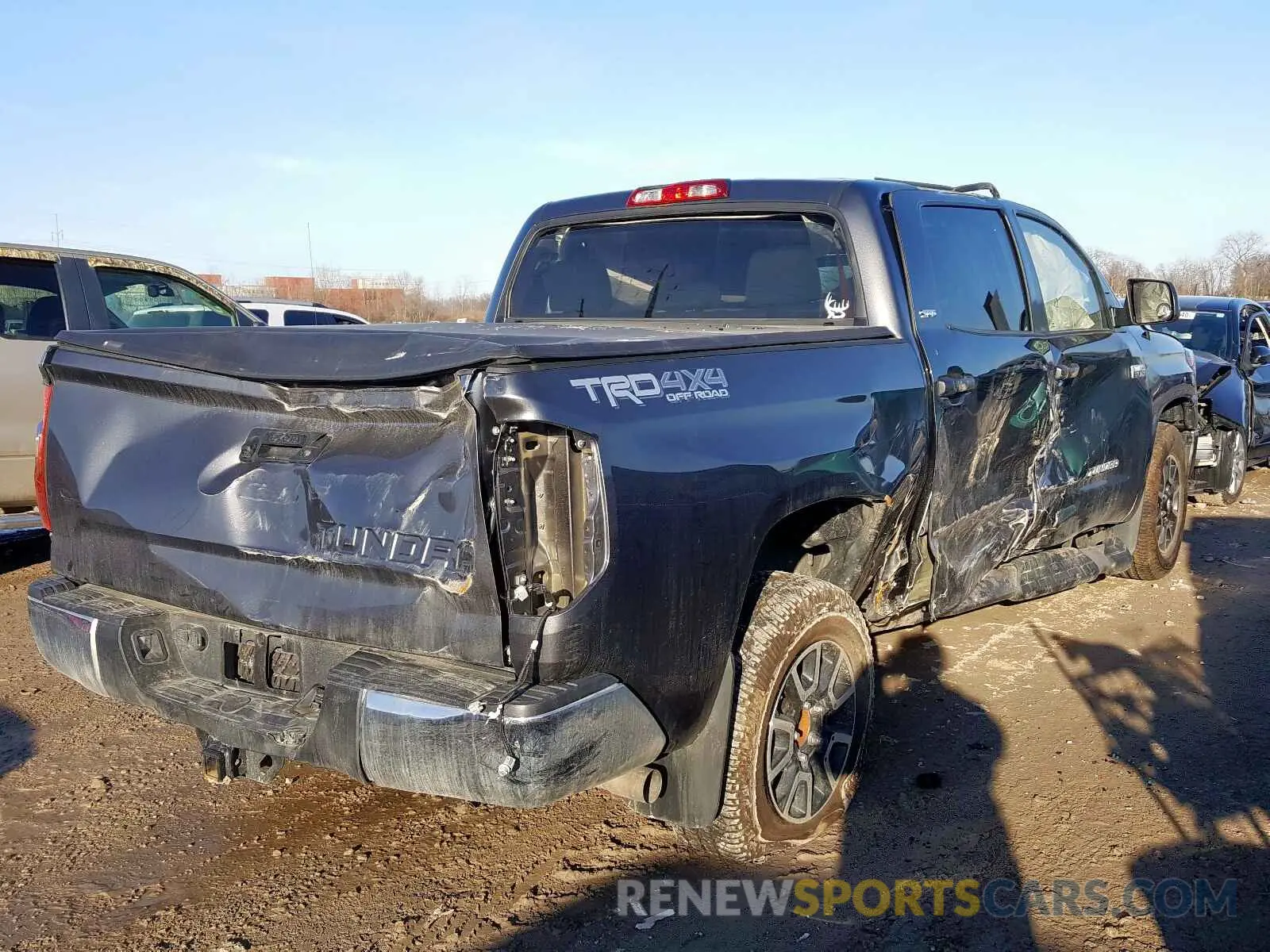 4 Photograph of a damaged car 5TFDY5F15KX841846 TOYOTA TUNDRA 2019