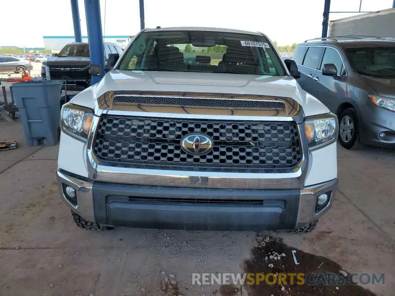 5 Photograph of a damaged car 5TFDY5F15KX857867 TOYOTA TUNDRA 2019