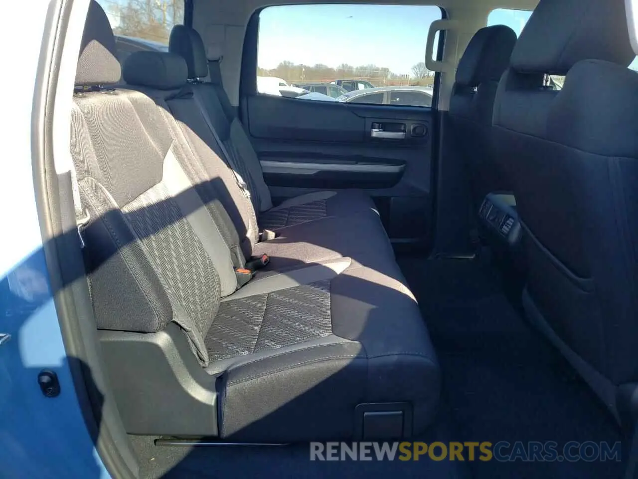 6 Photograph of a damaged car 5TFDY5F16KX805793 TOYOTA TUNDRA 2019